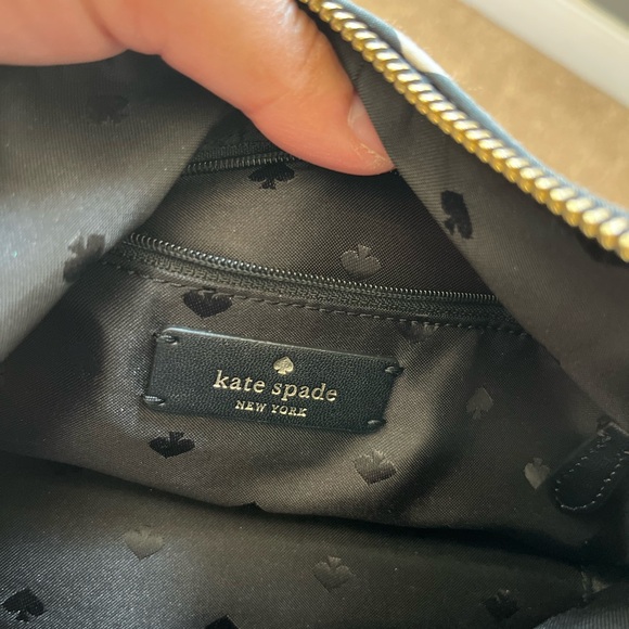 Kate Spade Apples Crossbody - Picture 6 of 13